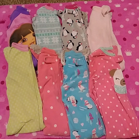 Carter's Other - Baby girl size 2T/24 month 8 Pjs